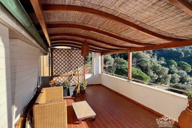 Appartamento con giardino